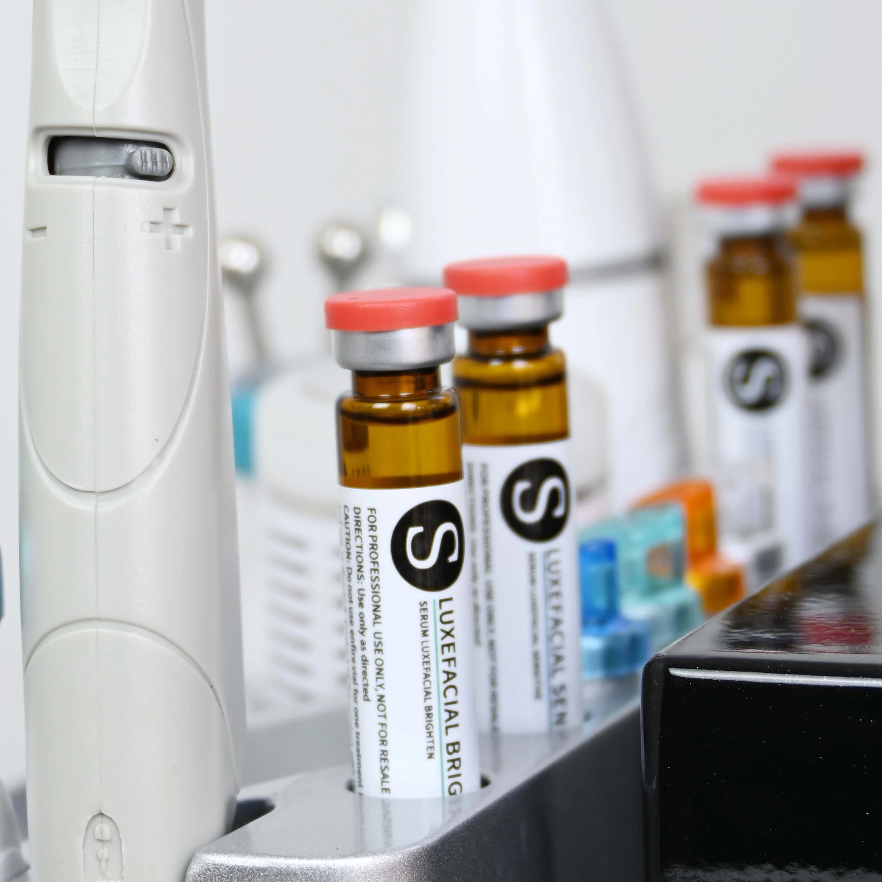 Dream Skin Oxygen Hydra Peel Skin Renewal Luxefacial Booster Serums (6pc) - Image 3